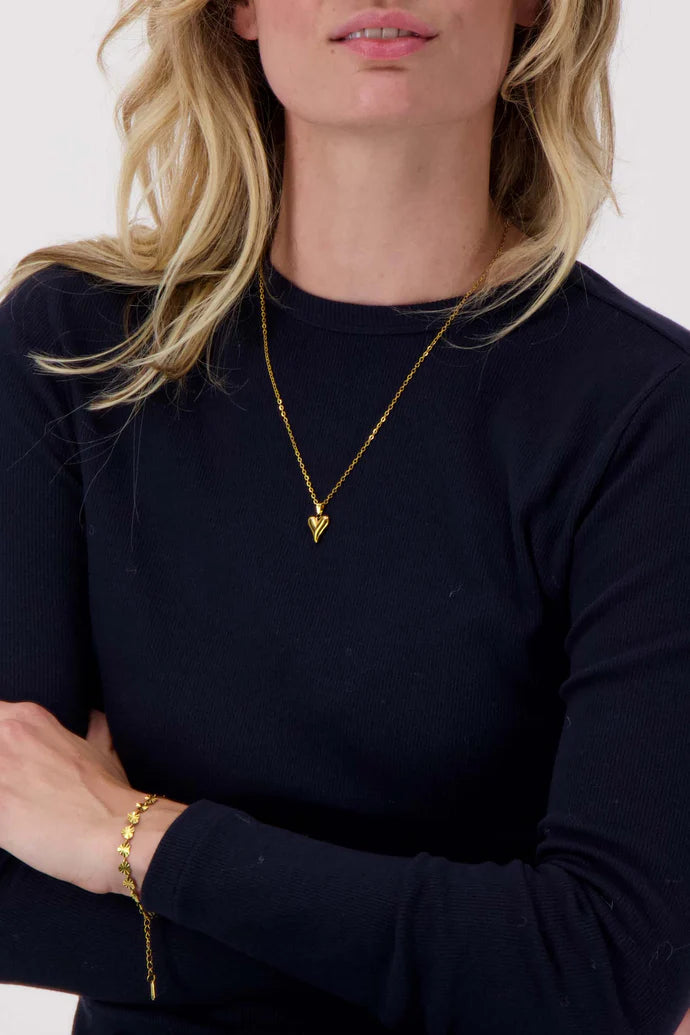Zusss | Armband mit strukturierten Herzen aus Gold