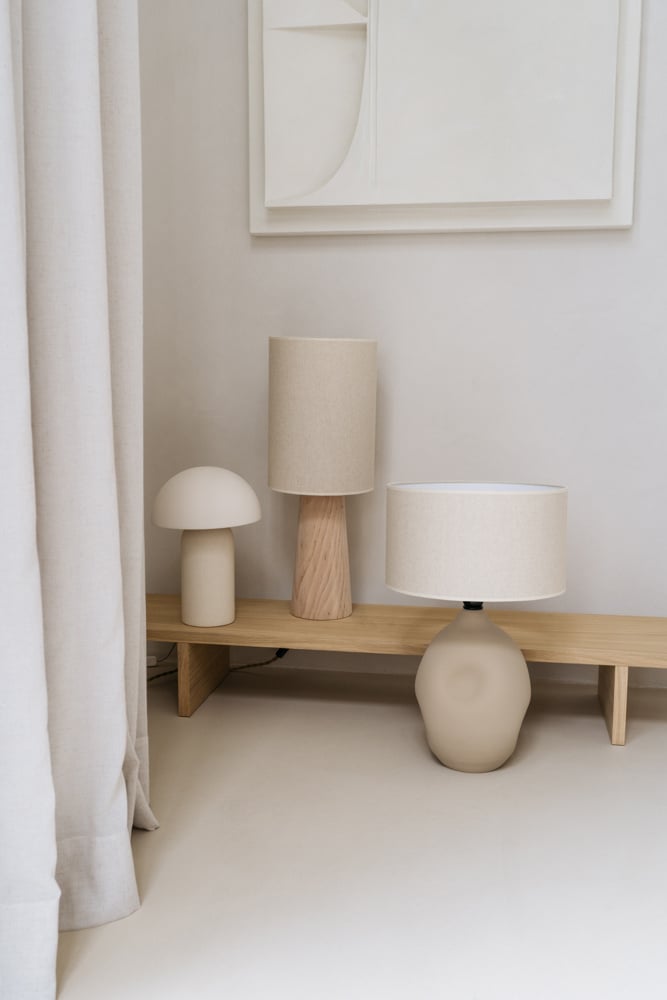Studio Femme Home Tafellamp Fay Linnen kap en houten voet