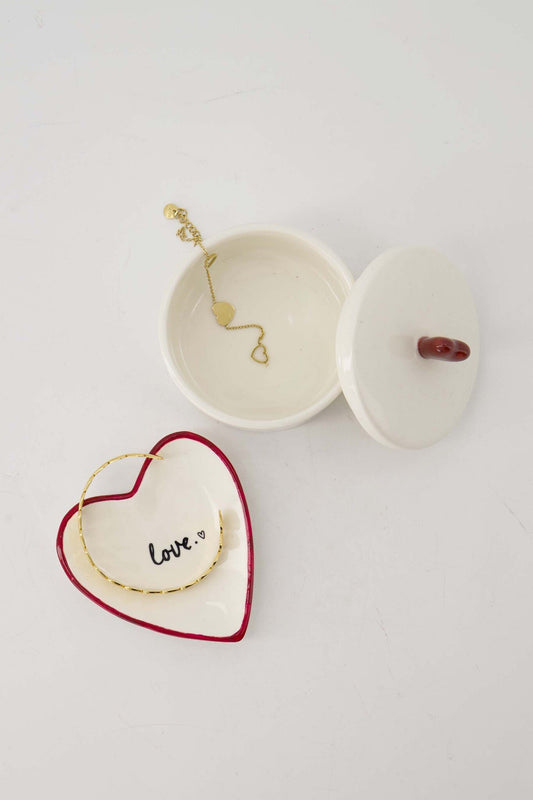 Zusss | Keramik-Vorratsgefäß in Herzform, weiß/rot