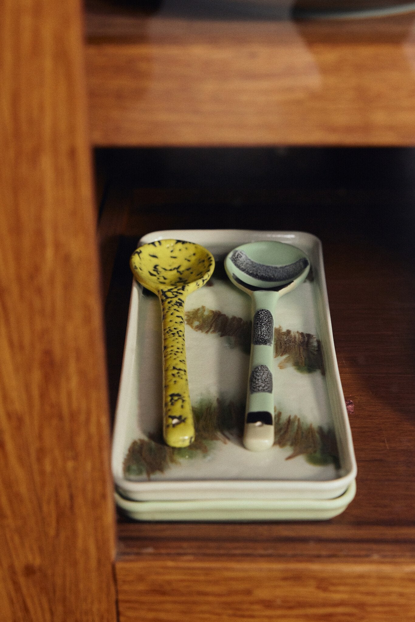 HK Living | 70's servies cakeschaal tide