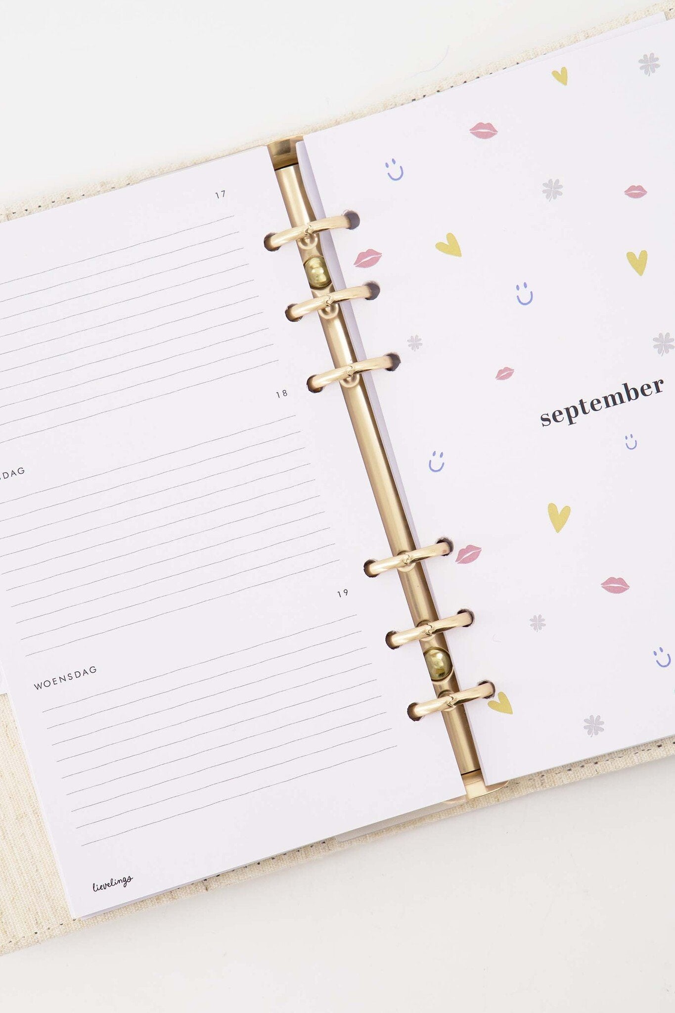 PRE ORDER Zusss | Agenda 2026 linnen