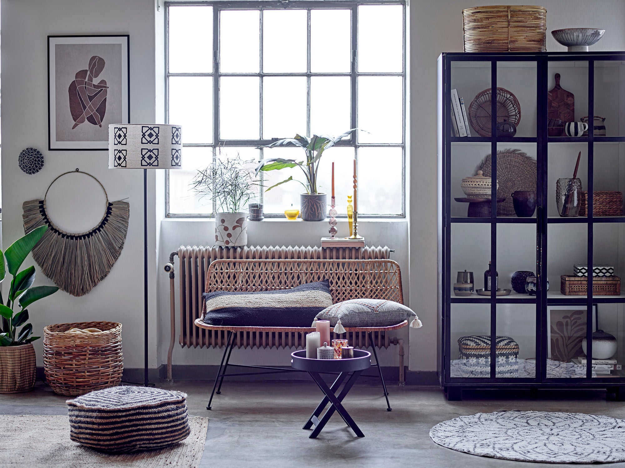 Bloomingville Bijzettafeltje Freya zwart