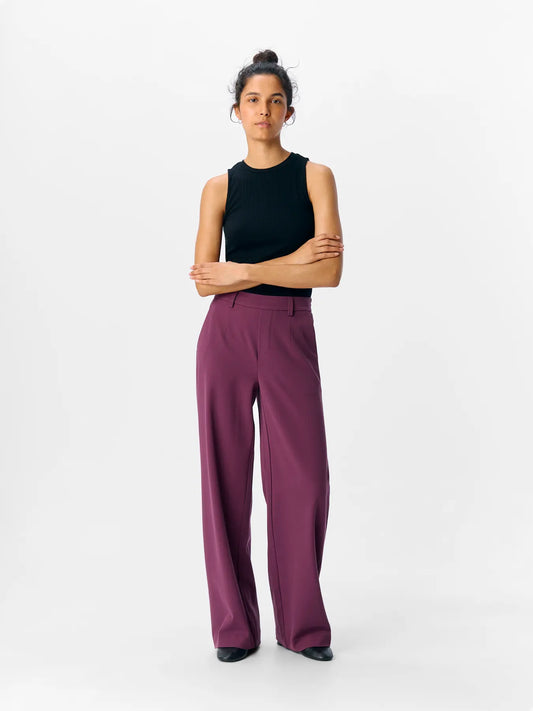 Object | Lisa wide mauve wine NOOS