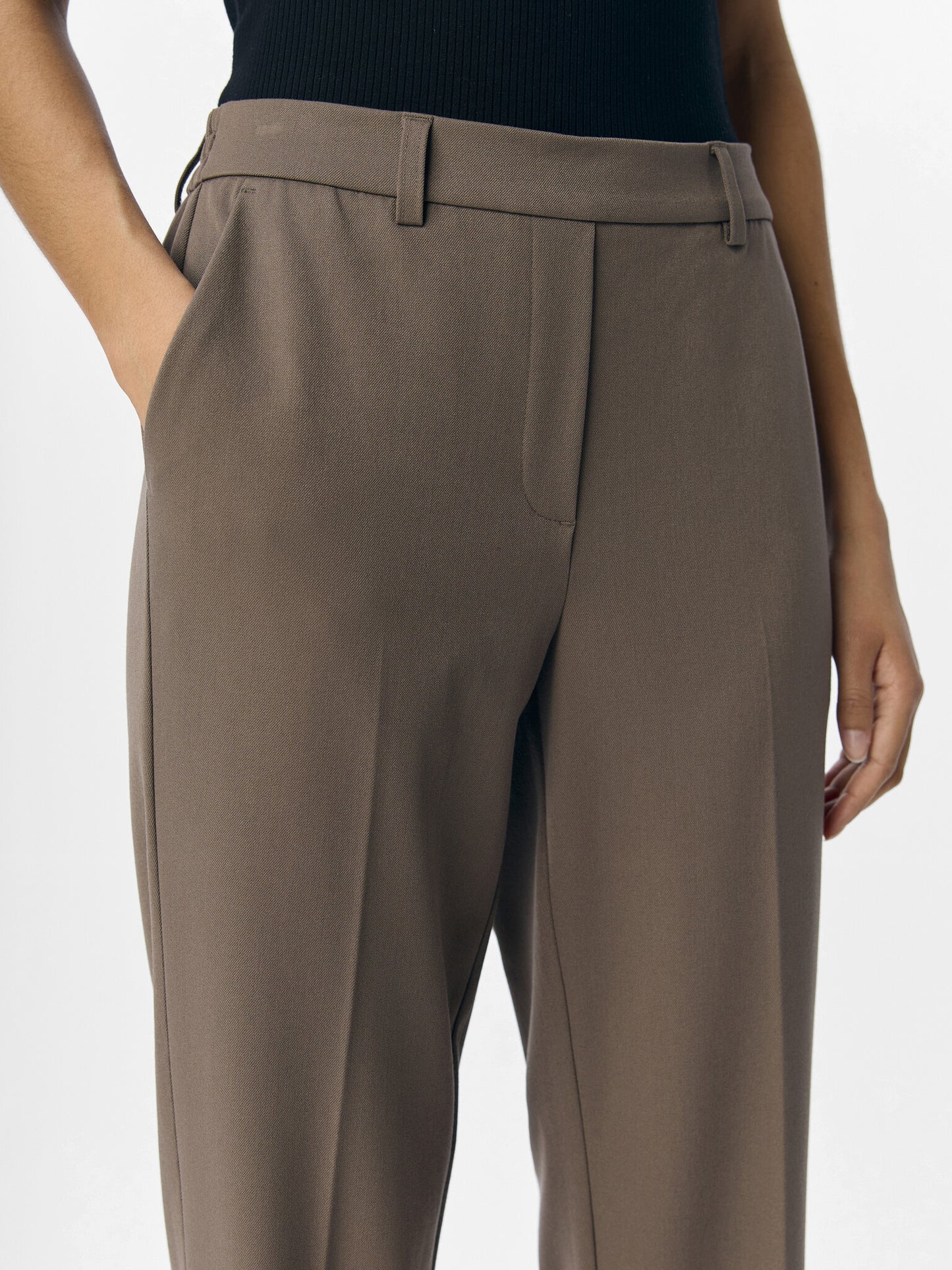 Object | Lisa straight morel