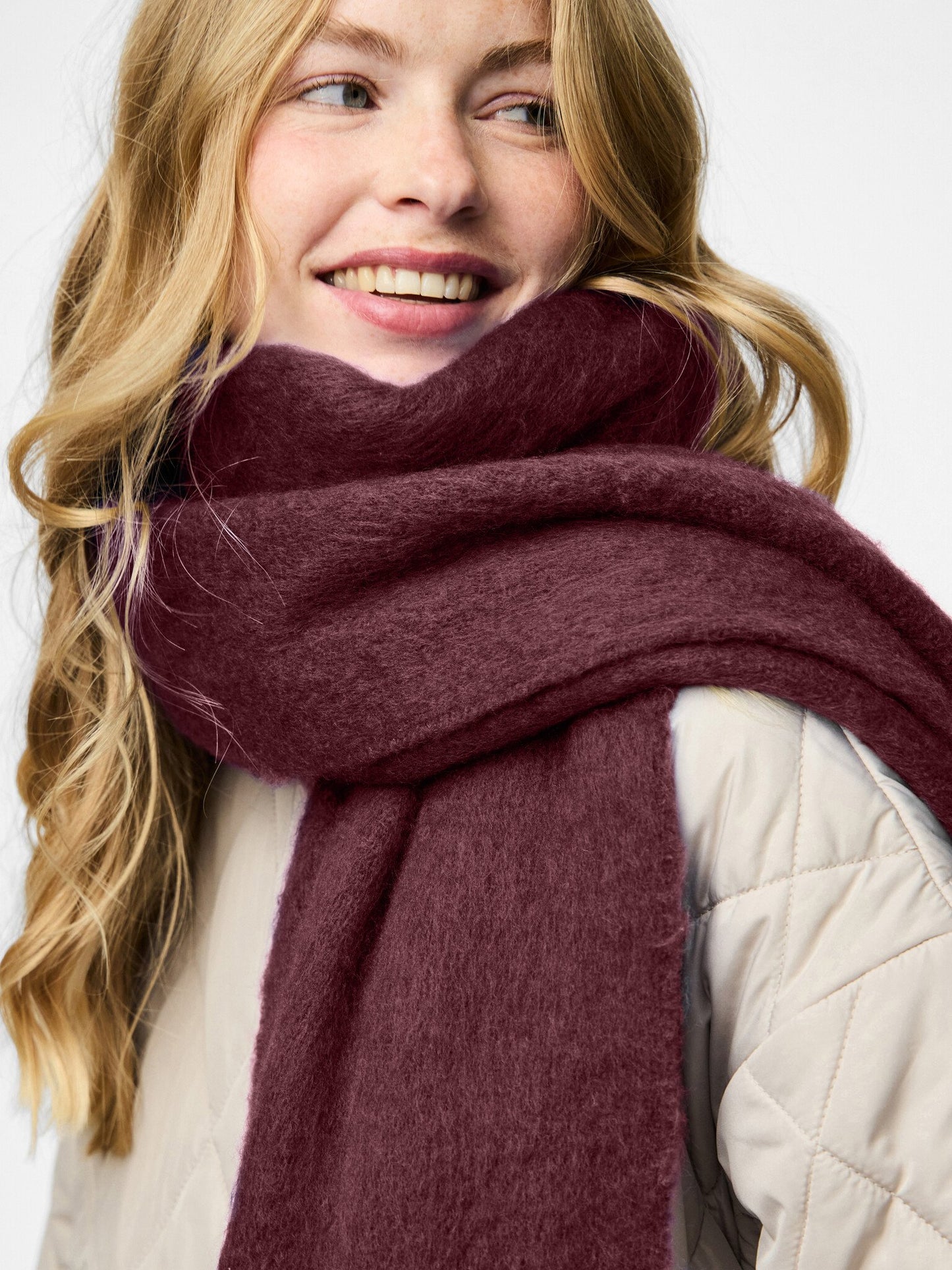 Pieces | Sjaal Nikita tawny port NOOS