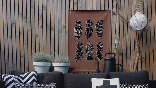 VM | Tuinposter veertjes bruin