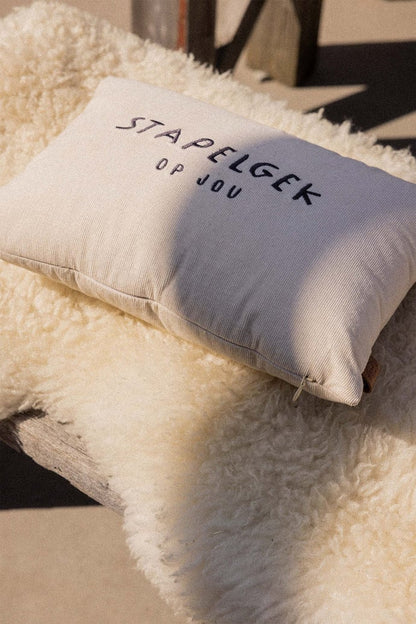 Zusss | Kussen corduroy stapelgek 35x25cm zand/antracietgrijs