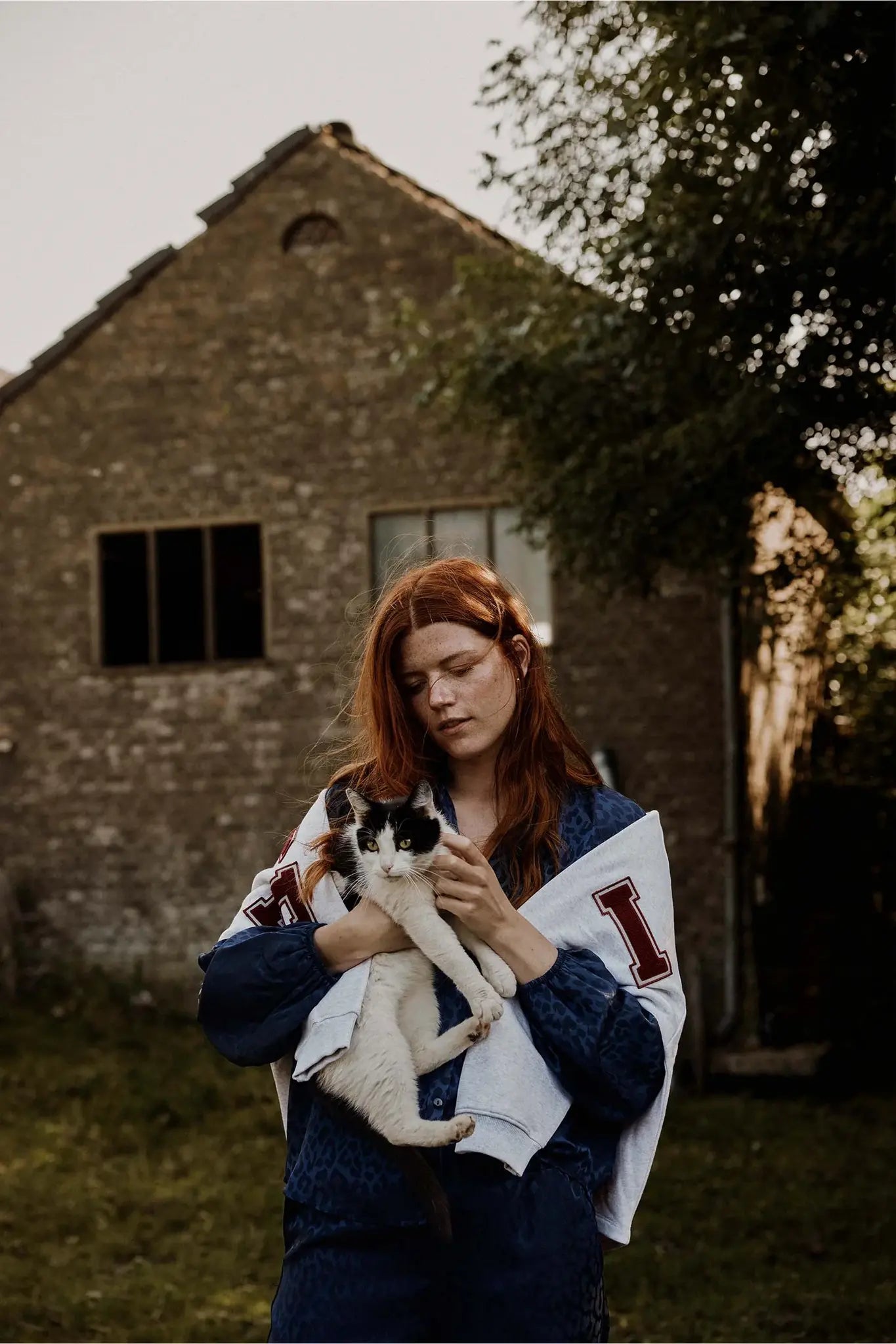 Zusss | Sweater met tekst mid grey/classy red