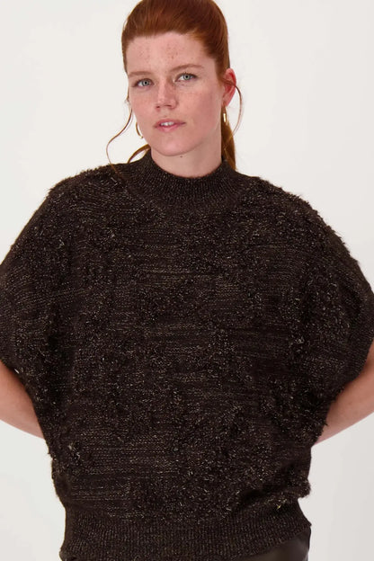 Zusss | Mouwloze trui met lurex chocoladebruin