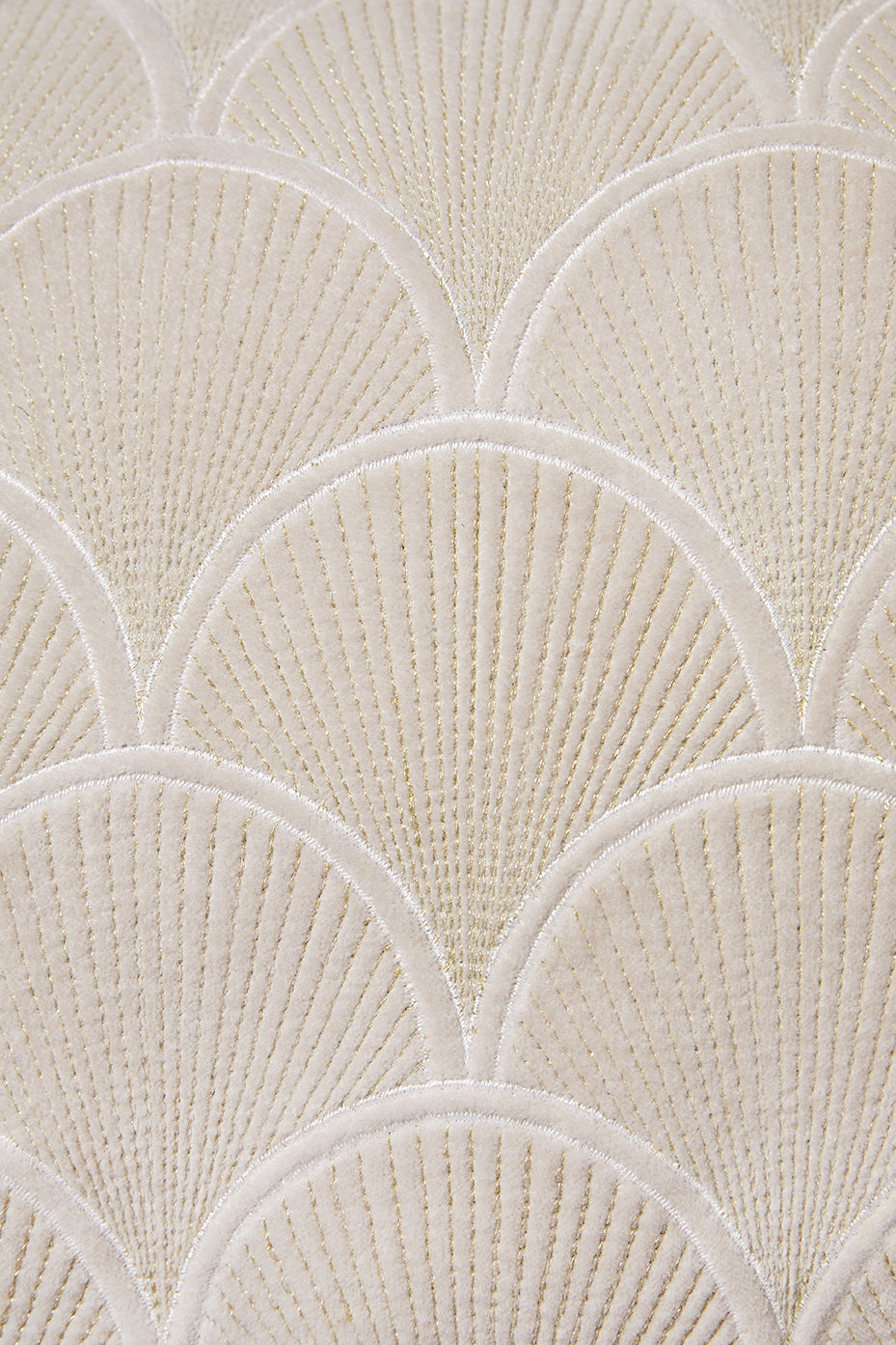 Studio Femme Home Sierkussenhoes Jane geborduurd 60cm