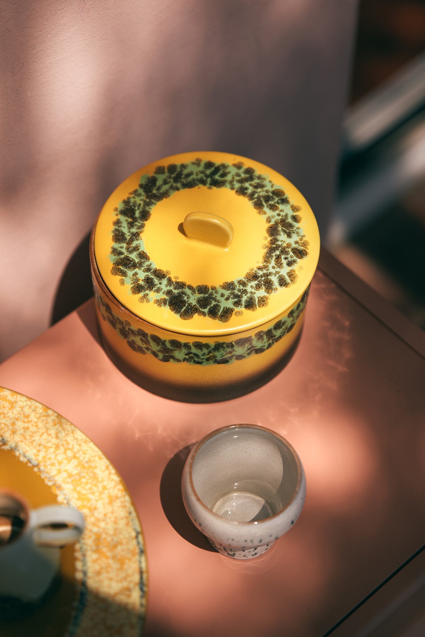 HK Living | 70's servies koekjespot kelp