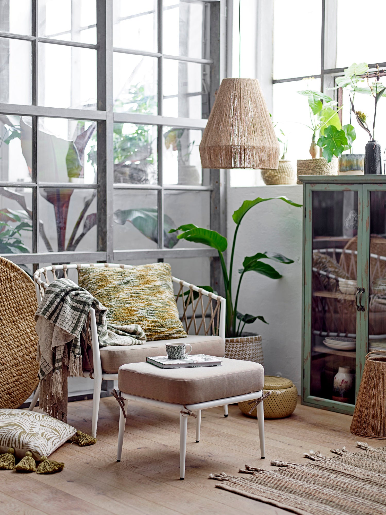 Bloomingville Vitrinekast Hazem oud groen