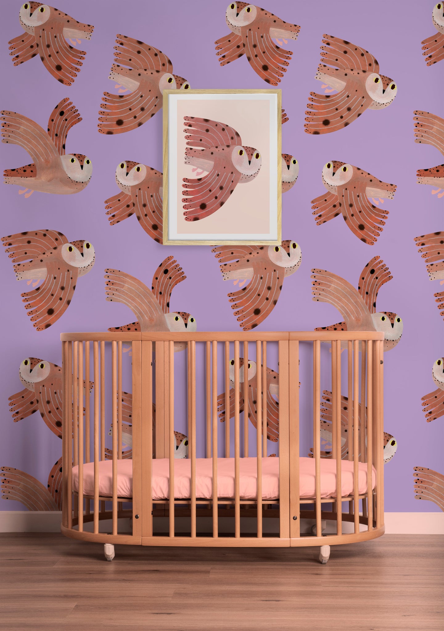 Meet me at the Wall Behang Owl lilac  | Aniek Bartels
