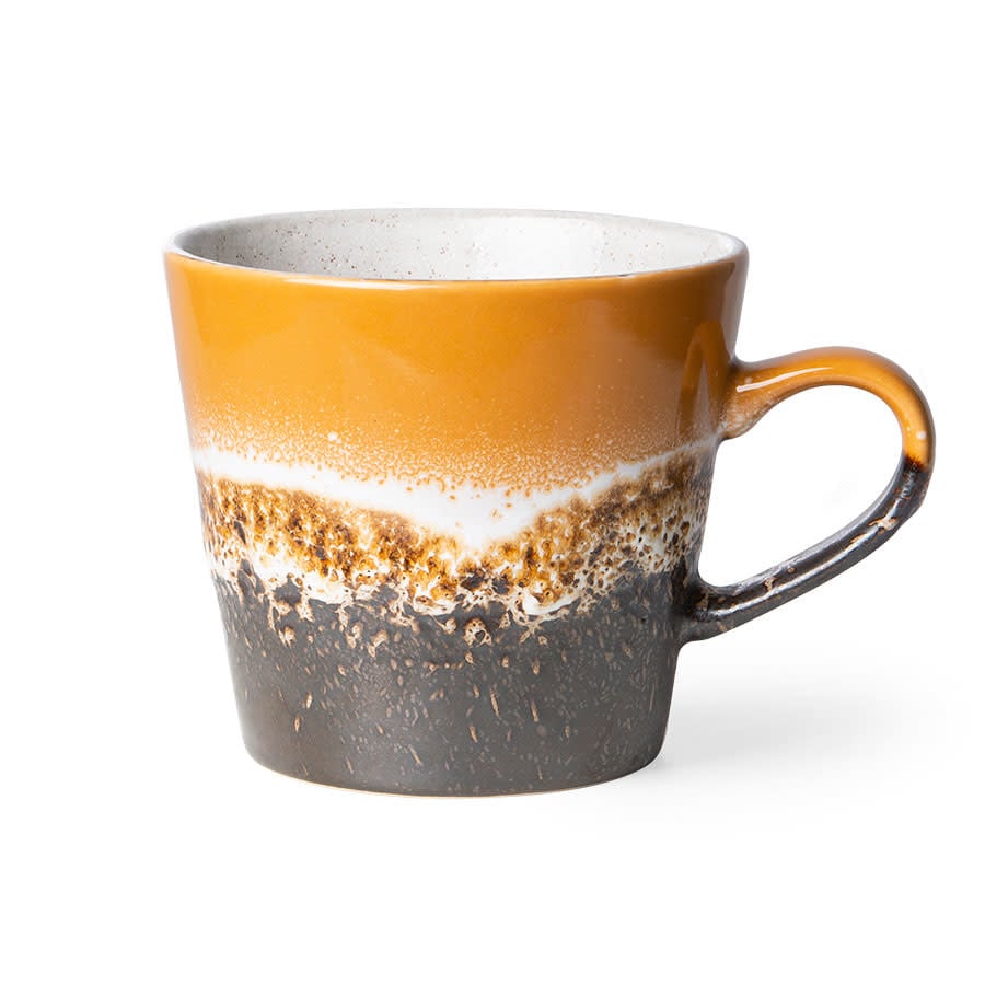 HK Living | 70's servies cappuccinomok Fire