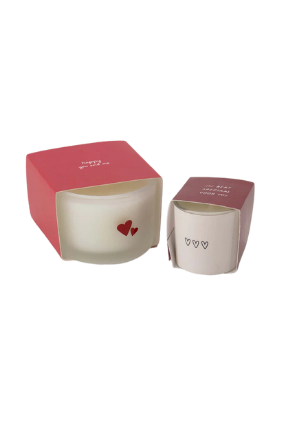 Zusss | Duftkerze in Verpackung „Happy You and Me“ weiß/rot