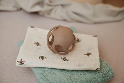 Jollein | Bijtring bal siliconen 10cm biscuit