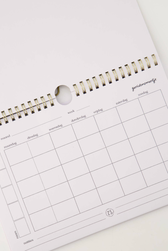 Zusss | Familieplanner alles op z'n tijd linnen